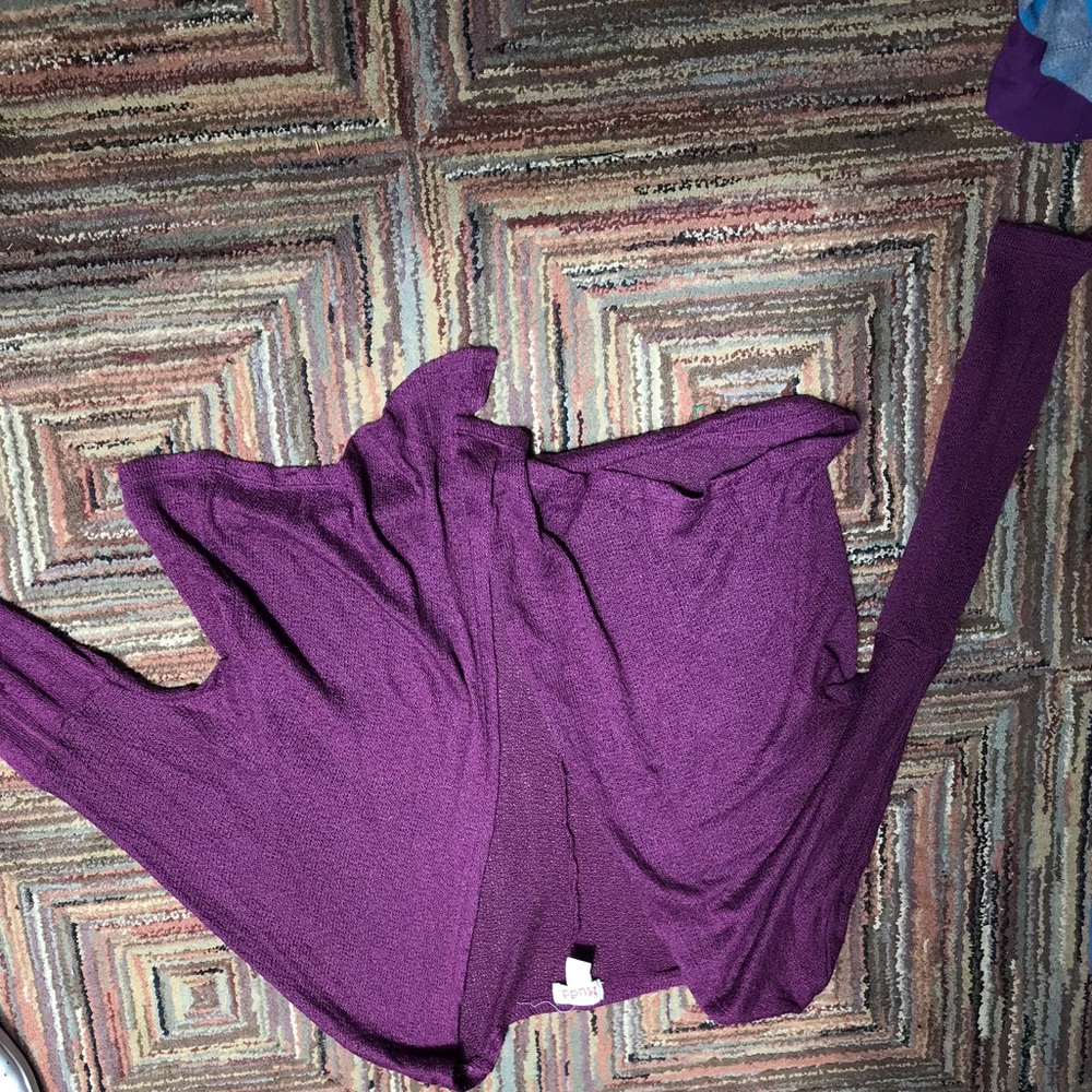 Maroon shawl